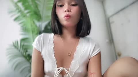 lovely_cittie18 online show from 04.09.26