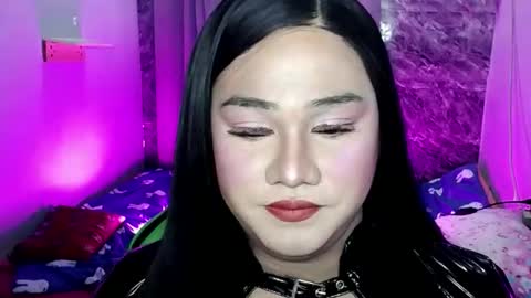 lovely_coleen online show from 11.19.25