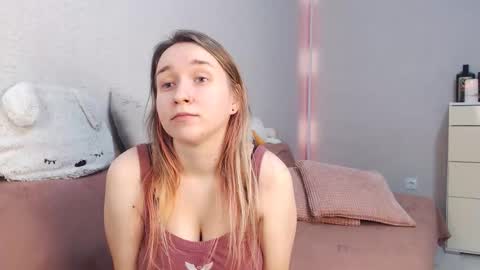 Snapshot of lovely_hayley chatting on 02.06.26 Lovely Hayley online show from 02.06.26