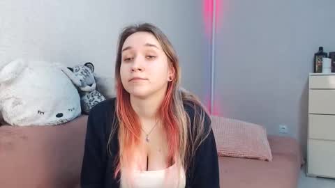 Snapshot of lovely_hayley chatting on 02.11.26 Lovely Hayley online show from 02.11.26