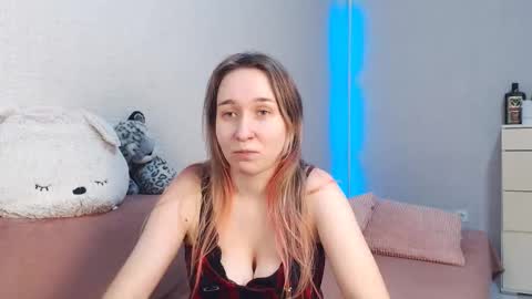 Snapshot of lovely_hayley chatting on 02.19.26 Lovely Hayley online show from 02.19.26