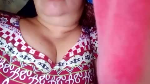 Snapshot of lovely_orchid chatting on 12.23.24 lovely_orchid online show from 12.23.24