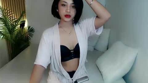   online show from 04.22.26