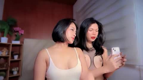 Snapshot of lovely_pearlx chatting on 06.06.26 online show from 06.06.26