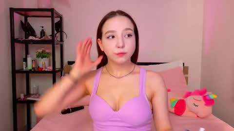 Snapshot of lovely_poppy chatting on 10.01.25 Lolly online show from 10.01.25