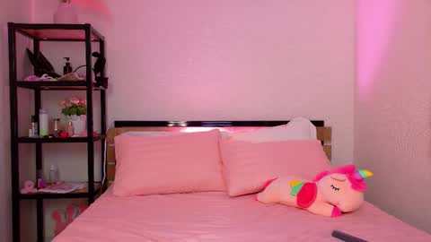 Snapshot of lovely_poppy chatting on 10.09.25 Lolly online show from 10.09.25