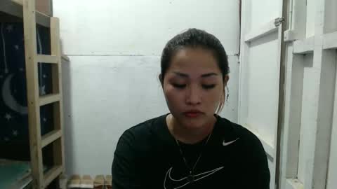 Snapshot of lovely_singlemom chatting on 05.06.26 ask me dear online show from 05.06.26