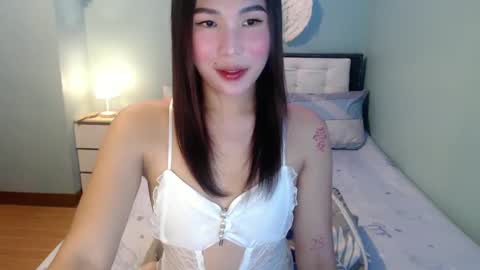 Snapshot of lovely_yna444 chatting on 01.03.25 Yna online show from 01.03.25