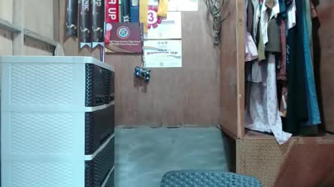 lovely_yvoneslutty online show from 10.02.25