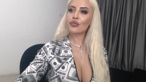 PrAllinXXXa online show from 01.18.25