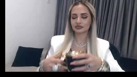 PrAllinXXXa online show from 02.18.25