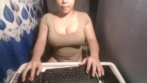 Snapshot of lovelyfuckingjeka chatting on 10.06.25 lovelyfuckingjeka online show from 10.06.25