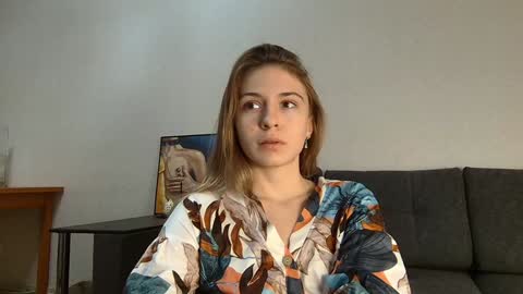 Snapshot of lovelykatea chatting on 01.28.25 Kate only online show from 01.28.25