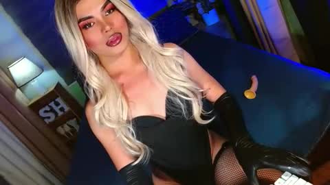 lovelymiss_shyna11 online show from 12.22.25