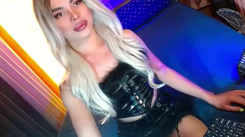 lovelymiss_shyna11 online show from 03.02.26