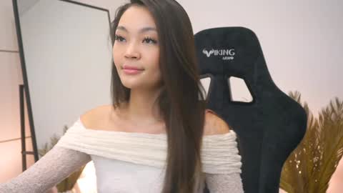 kim online show from 01.24.25