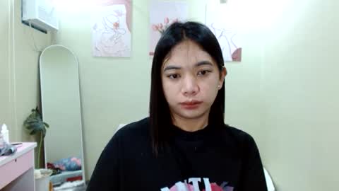 Snapshot of lovelypetitebigcock chatting on 05.06.26 lovelypetitebigcock online show from 05.06.26