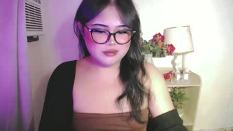 Snapshot of lovelypinaychubsx chatting on 06.22.26 lovely online show from 06.22.26