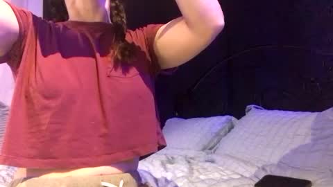 Queen Aria  online show from 01.05.25