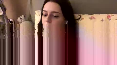 Snapshot of lovelyrachel__ chatting on 12.15.25 LovelyRachel online show from 12.15.25