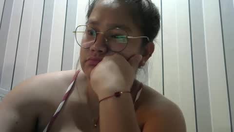 Snapshot of lovelyysabelle chatting on 01.23.25 Alex online show from 01.23.25