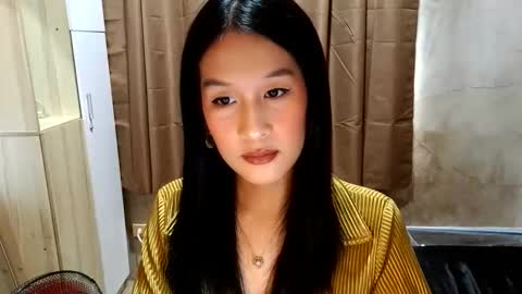 loveme_fiona online show from 11.23.25