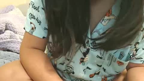 loveoha8 online show from 12.22.25