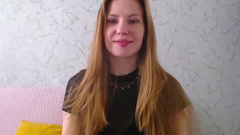 Mary Love online show from 03.03.25