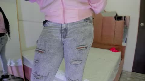 L O V E  online show from 02.09.25