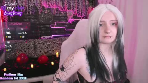 Snapshot of lover_emmy chatting on 02.13.25 Emmy online show from 02.13.25