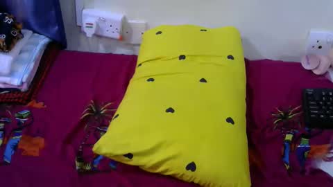 loveslut_ online show from 10.09.25