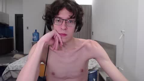 LovesomeCookie online show from 11.13.25