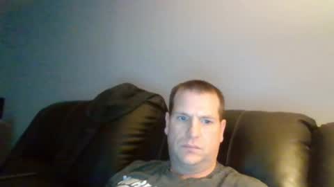 Snapshot of lovetocum37 chatting on 01.18.25 lovetocum37 online show from 01.18.25