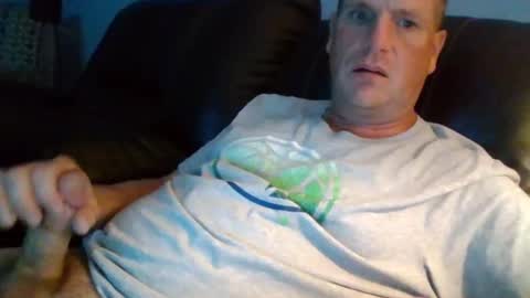 Snapshot of lovetocum37 chatting on 09.29.25 lovetocum37 online show from 09.29.25