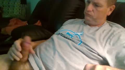 lovetocum37 online show from 11.20.25