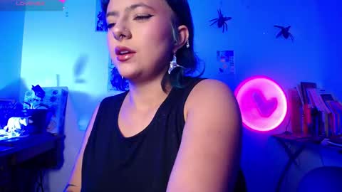 loving_alma online show from 11.06.25