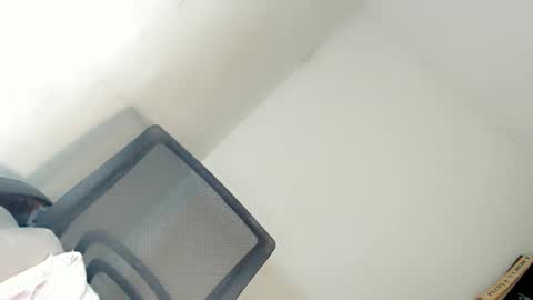 Lovingmonaru969 online show from 01.01.25