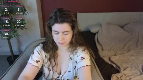 Snapshot of lovvingwhisperr chatting on 06.22.26 Erika online show from 06.22.26