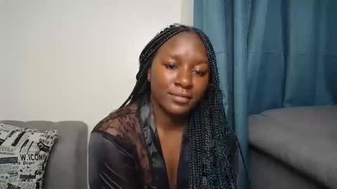 loyalcutie online show from 10.30.25