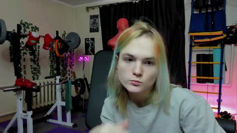 VECTORSTEVEPVT IS OPEN online show from 12.25.24