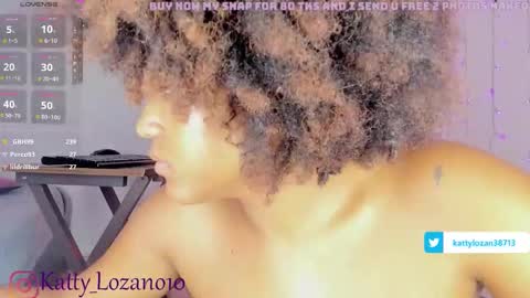 Snapshot of lozano_kathe_ chatting on 10.14.25 Katty online show from 10.14.25