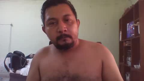 Snapshot of lpmauriciosantamaria chatting on 05.02.26 lpmauriciosantamaria online show from 05.02.26