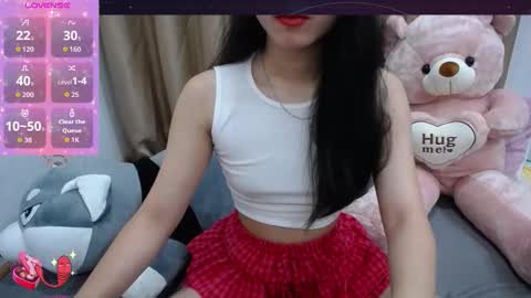 Mina online show from 12.22.25