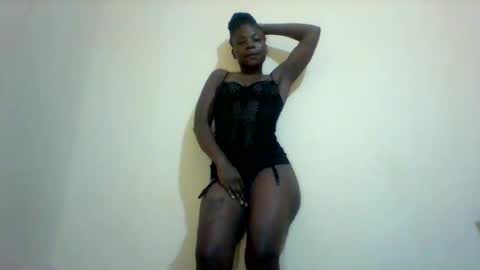 Snapshot of lu_lu21 chatting on 03.10.25 lu_lu21 online show from 03.10.25