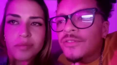 Snapshot of lu_pink chatting on 10.09.25 lu_pink online show from 10.09.25