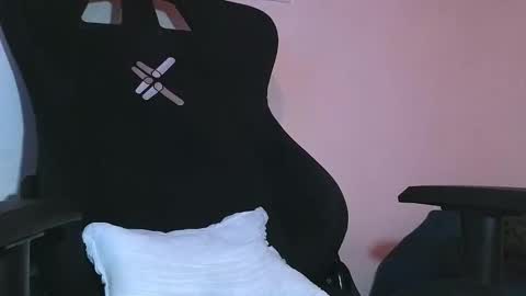   online show from 12.23.25