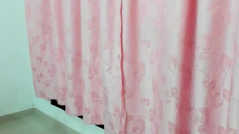 luara__01__lecat_1 online show from 02.13.26