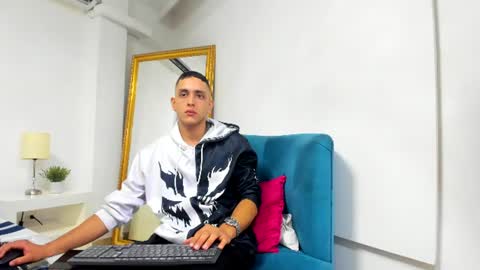 Snapshot of luca_gael chatting on 06.14.26 Luca Gael online show from 06.14.26