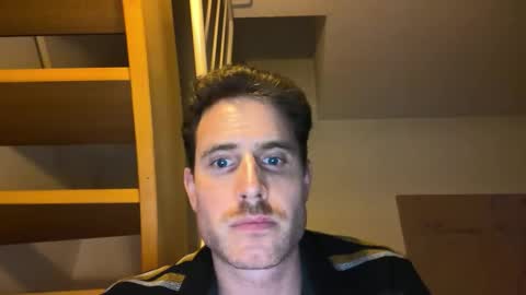 lucas30123 online show from 10.22.25