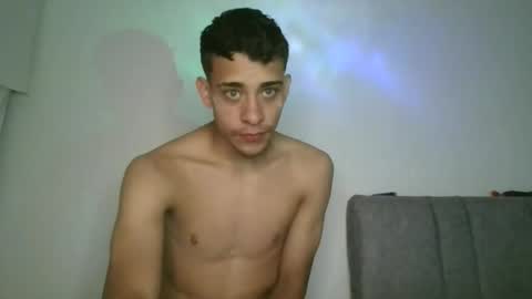 Snapshot of lucas_hernandez1 chatting on 03.19.26 Lucas online show from 03.19.26